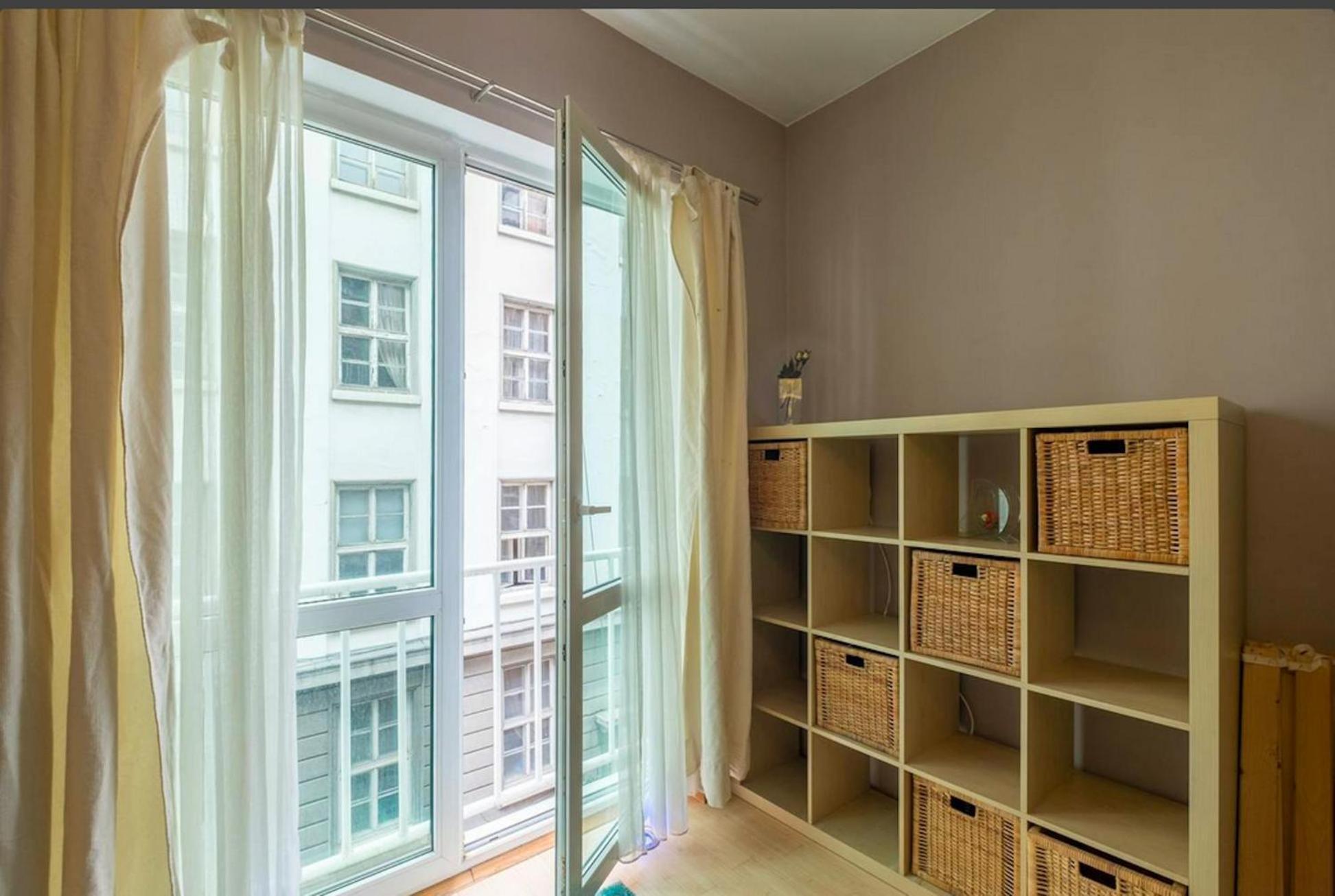 Moll Apartment